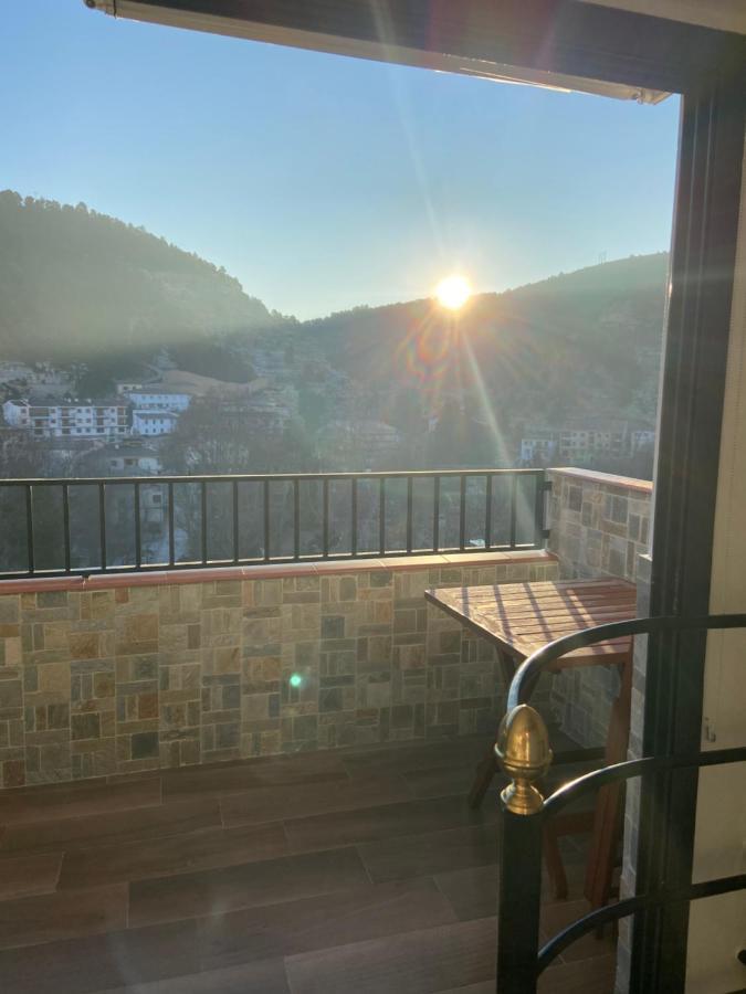 Casa Rural Los Amaneceres Alcala del Jucar Bagian luar foto